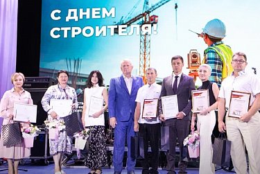 Оренбургские строители держат хорошую планку